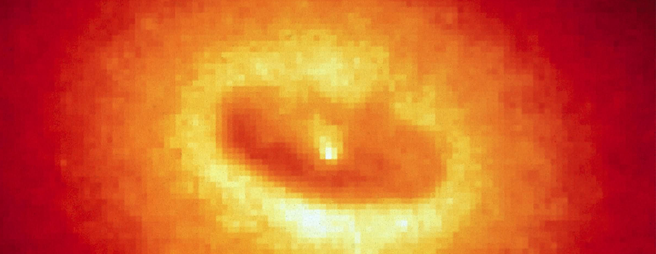 Nasa S Hubble Space Telescope Discovers A Disk Fueling A Possible Black Hole Nasa S Hubble Space Telescope Discovers A Disk Fueling A Possible Black Hole