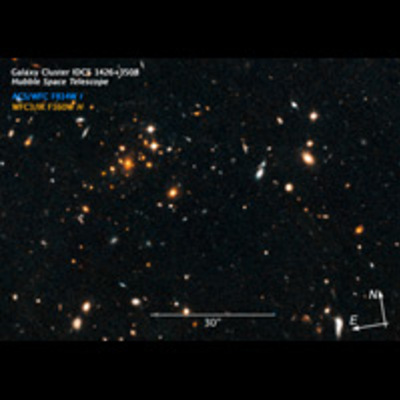 Compass and Scale Image of IDCS J1426.5+3508