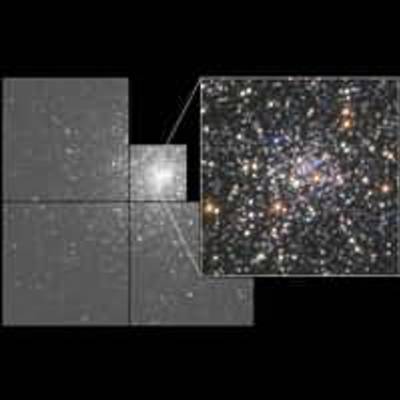 Globular Star Cluster M15 (right) and Its Center (left)