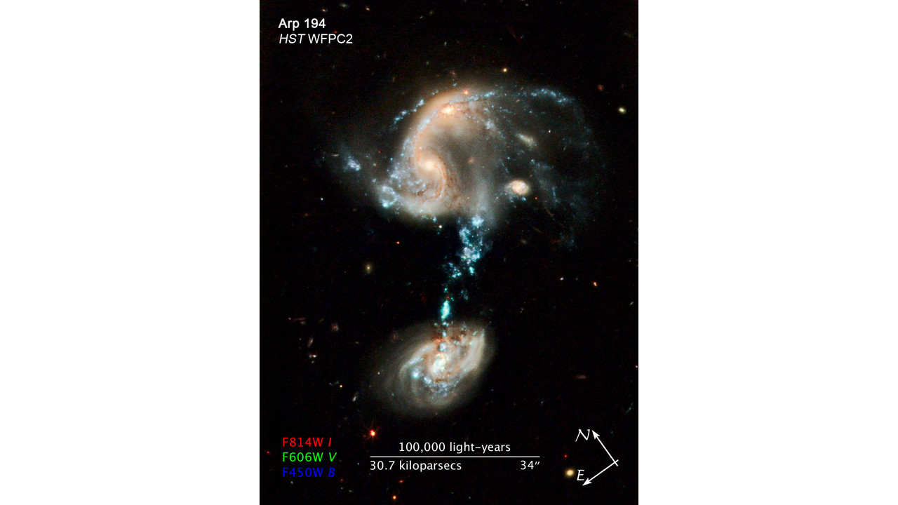  Compass and Scale Image of Arp 194